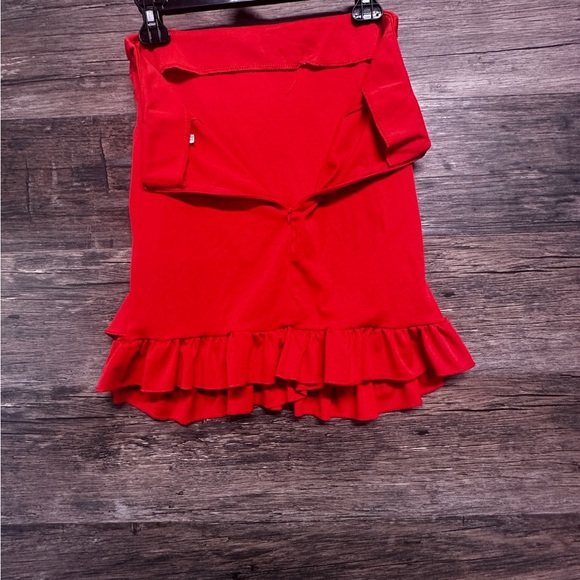Red Ruched Ruffled Mini Pencil Skirt Size Medium - Picture 2 of 7